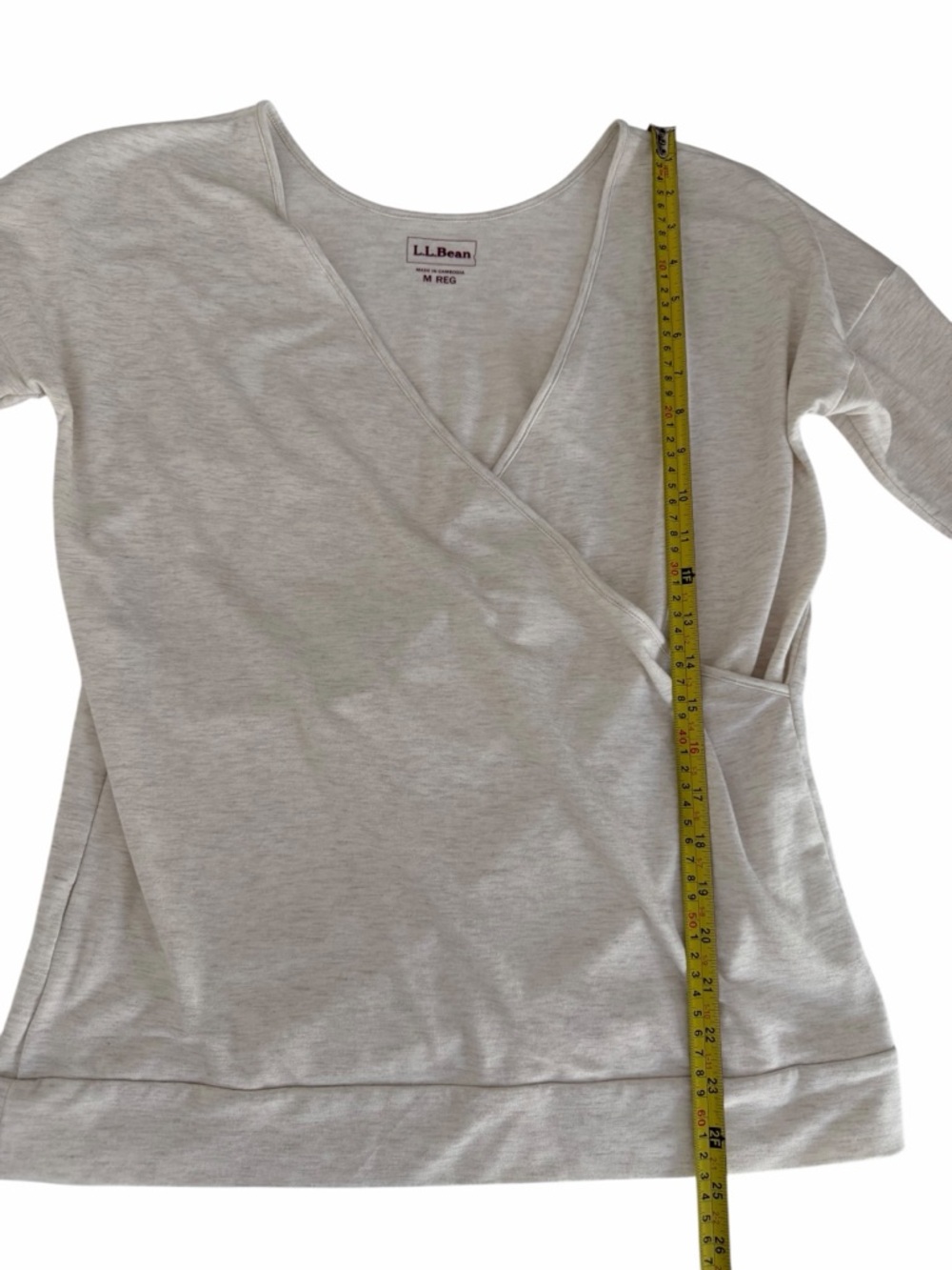 L.L. BEAN Beige Wrap Style Long Sleeve Top Soft Casual Classic size m - Picture 6 of 9